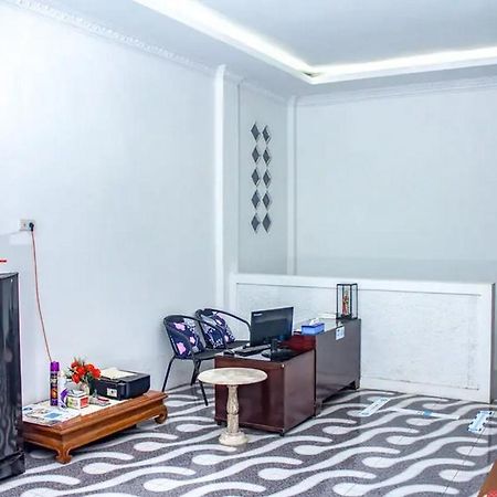 Samar Wulu Guest House Syariah Mitra Reddoorz Near Ketapang Ketapang  Eksteriør billede