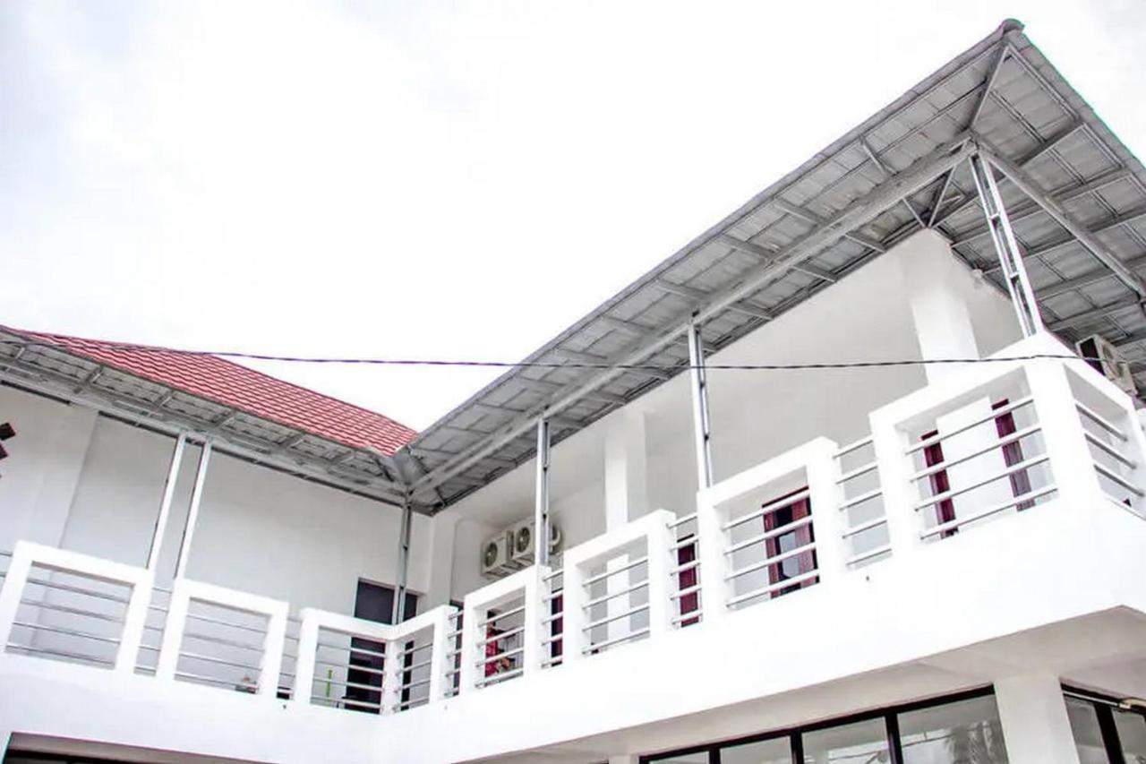 Samar Wulu Guest House Syariah Mitra Reddoorz Near Ketapang Ketapang  Eksteriør billede