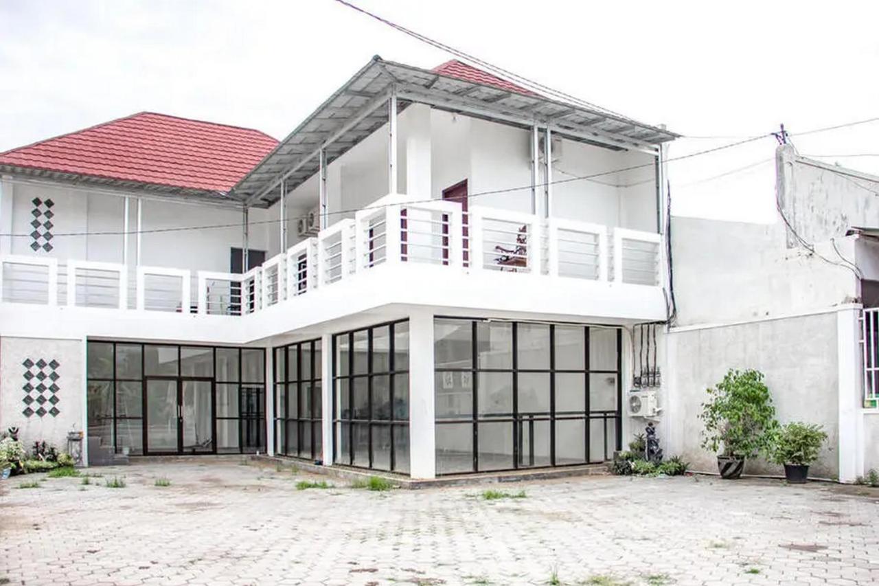 Samar Wulu Guest House Syariah Mitra Reddoorz Near Ketapang Ketapang  Eksteriør billede